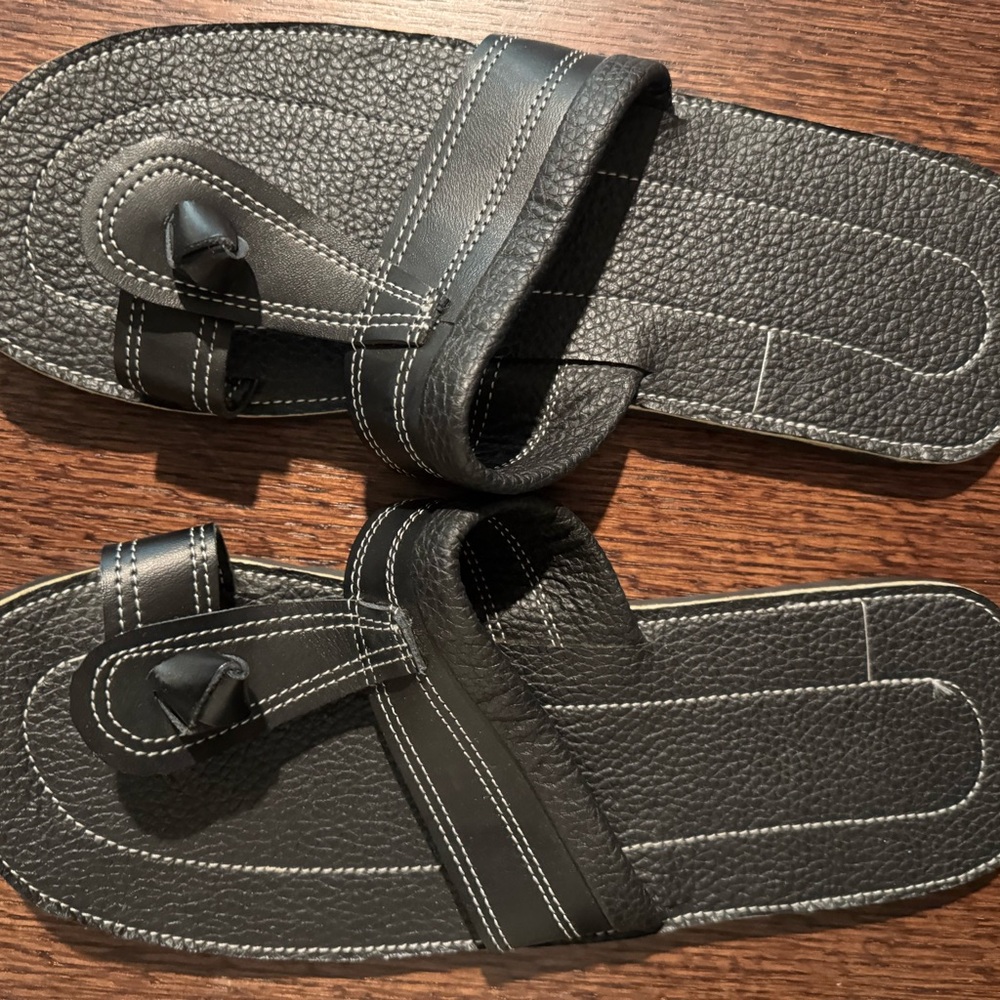 Black Leather Toe Loop Slide Men's Sandals